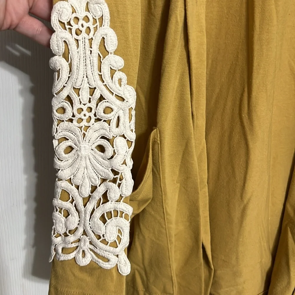 Zenana Premium Lt Mustard Open Cardigan with Lace Detail Sleeve Size 1X - Picture 3 of 7